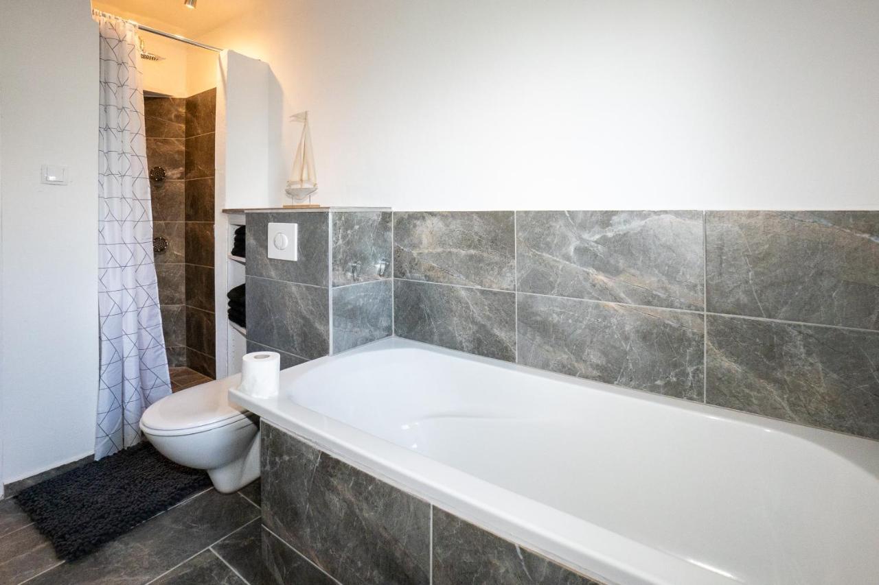 Ferienhaus Schneifel Auw bei Prum Екстериор снимка